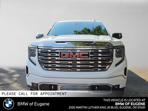 Used 2023 GMC Sierra 1500 Denali w/ Denali Reserve Package AWD/4WD image 8