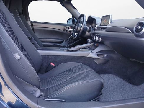 Used 2019 FIAT 124 Spider Classica w/ Technology Group RWD image 24