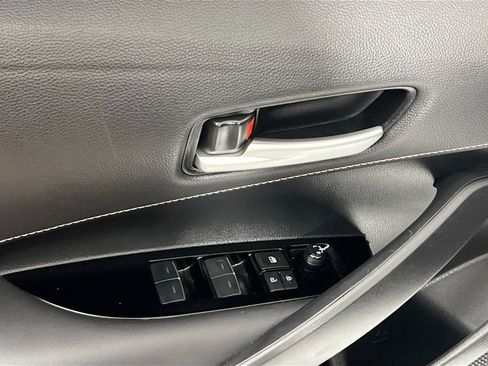 Used 2023 Toyota Corolla SE FWD image 16