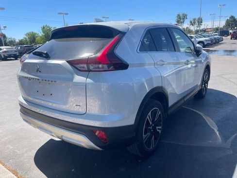 Used 2024 Mitsubishi Eclipse Cross SE AWD/4WD image 2