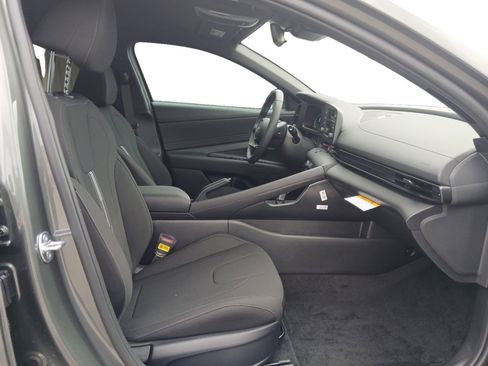 New 2026 Hyundai Elantra Sport image 15