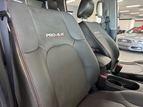 Used 2012 Nissan Frontier PRO-4X w/ Pro-4x Luxury Pkg image 13