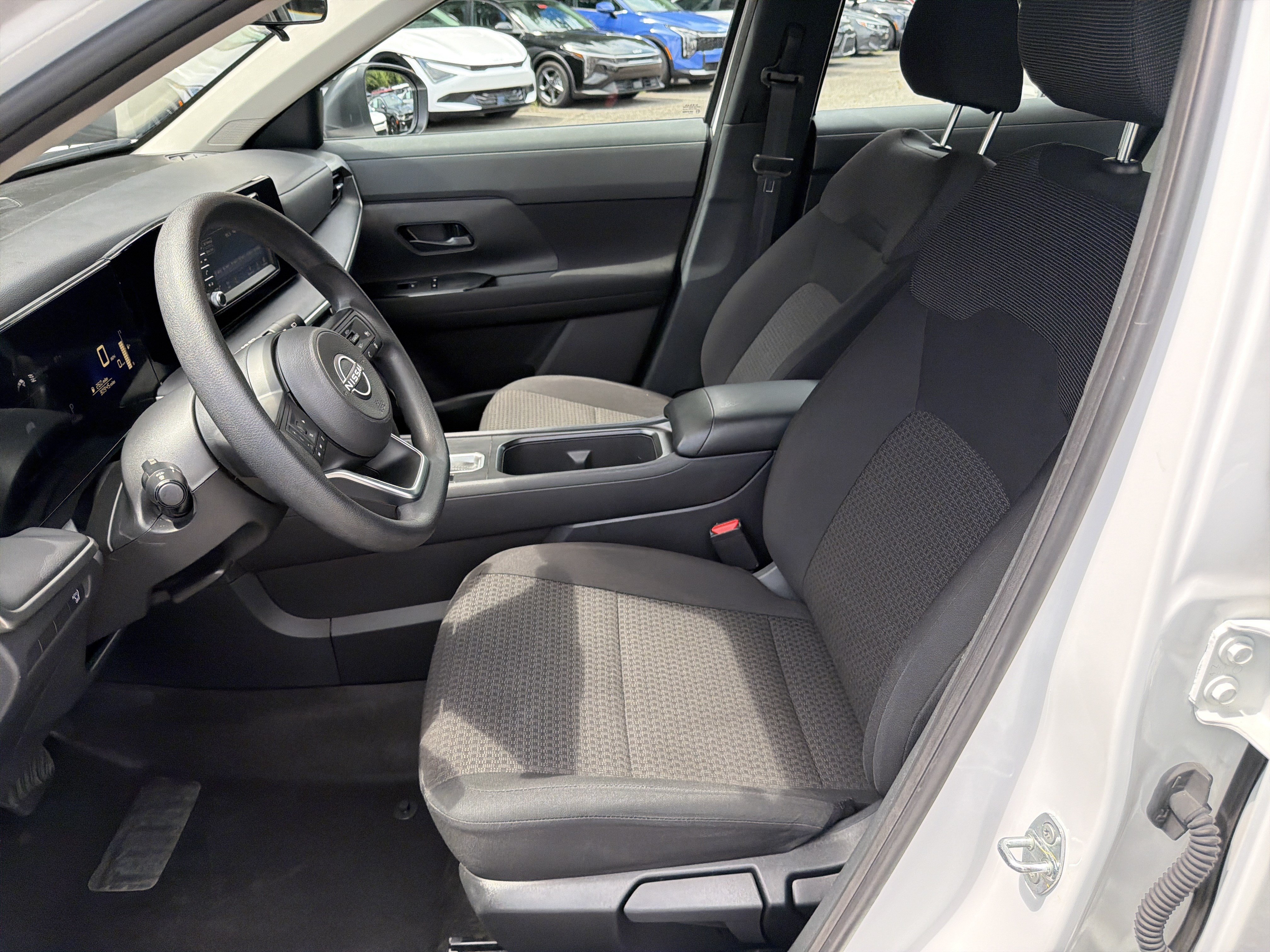 Used 2025 Nissan Kicks S FWD image 9