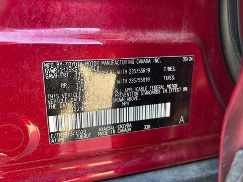 Used 2024 Toyota RAV4 Adventure image 27