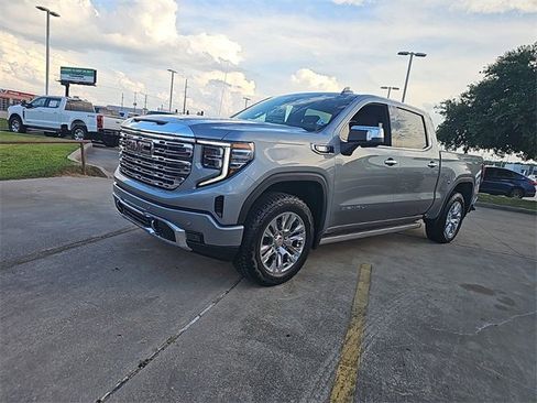 New 2024 GMC Sierra 1500 Denali w/ Technology Package image 3