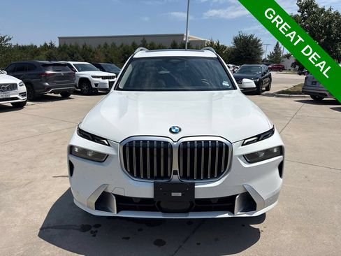 Used 2026 BMW X7 xDrive40i AWD/4WD image 2