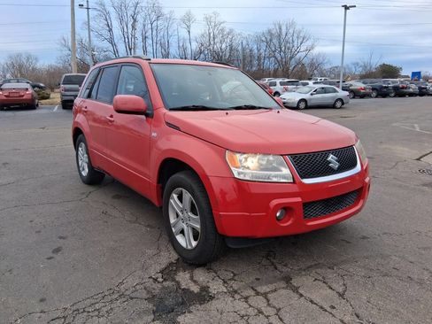Used 2008 Suzuki Grand Vitara Luxury image 2