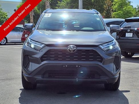 Used 2023 Toyota RAV4 XLE AWD/4WD image 2