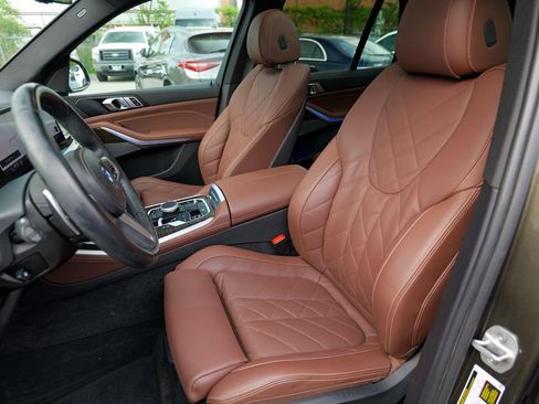 Used 2024 BMW X5 xDrive50e w/ M Sport Package AWD/4WD image 23