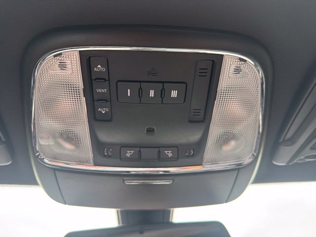 Used 2022 Dodge Charger Scat Pack w/ Daytona Edition Group RWD image 27