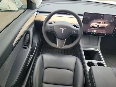 Used 2023 Tesla Model 3 Standard Range RWD image 12