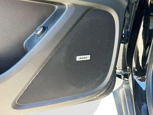 Used 2020 Chevrolet Traverse RS image 19