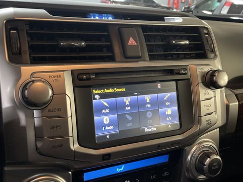 Used 2014 Toyota 4Runner Limited image 10