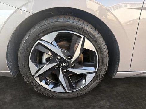 Used 2021 Hyundai Elantra SEL w/ Convenience + Premium Package FWD image 36