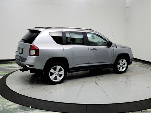 Used 2017 Jeep Compass Sport w/ Power Value Group FWD image 5