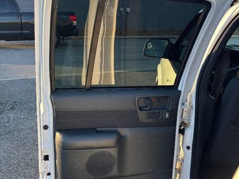 Used 2003 Chevrolet S10 Pickup LS image 31