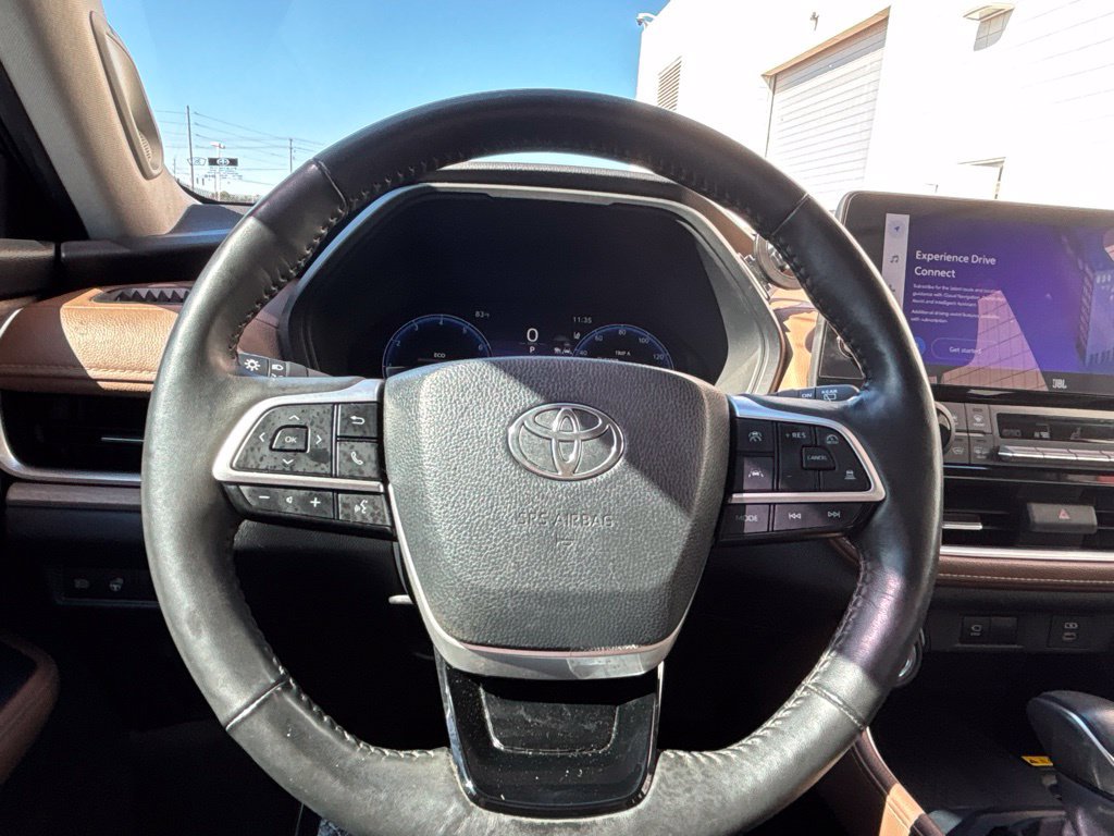 Used 2024 Toyota Grand Highlander AWD image 21