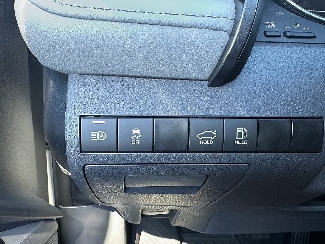 Used 2024 Toyota Camry LE FWD image 21