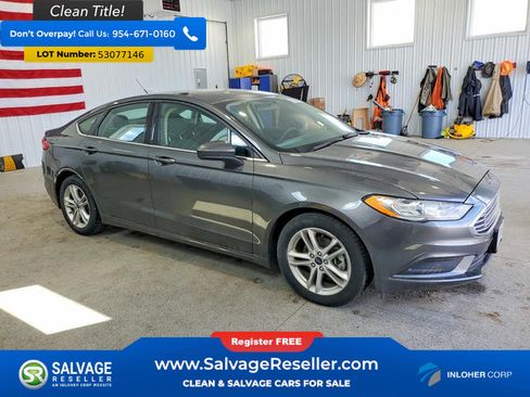 Used 2018 Ford Fusion SE w/ Fusion SE Technology Package FWD image 5