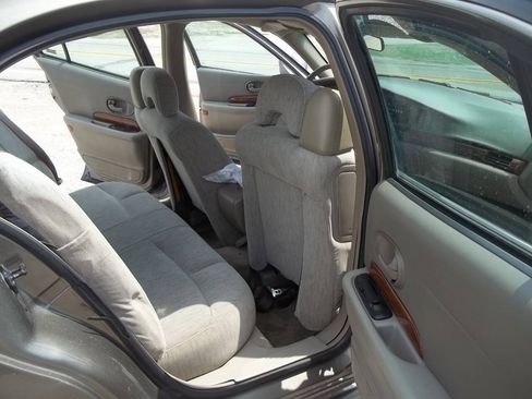 Used 2002 Buick Le Sabre Custom FWD image 13