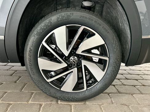 New 2026 Volkswagen Atlas SEL image 57