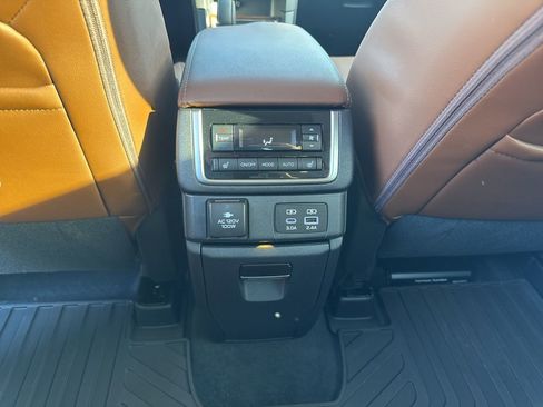Certified 2025 Subaru Ascent Touring w/ Popular Package #2 image 27