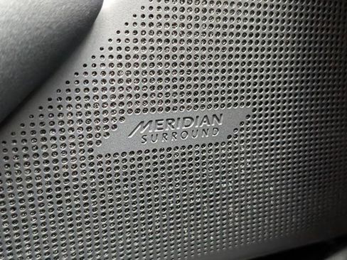 New 2026 Land Rover Range Rover Velar Dynamic SE image 24