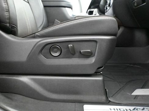 Used 2024 Chevrolet Silverado 1500 High Country w/ High Country Premium Package image 54