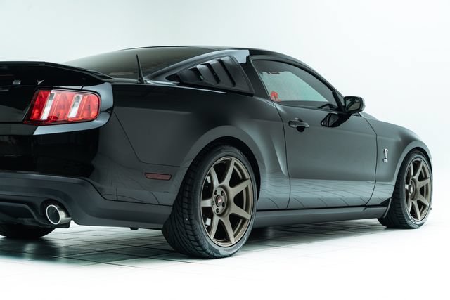 Used 2012 Ford Mustang Shelby GT500 w/ SVT Performance Pkg RWD image 13