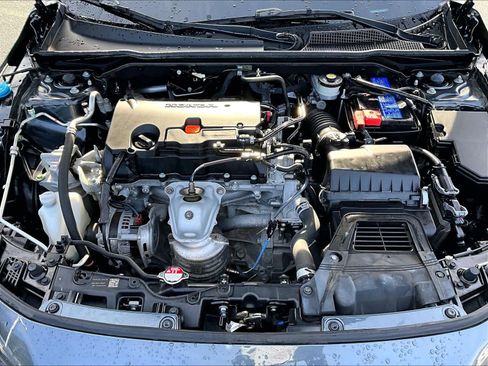 Used 2024 Honda Civic Sport image 28