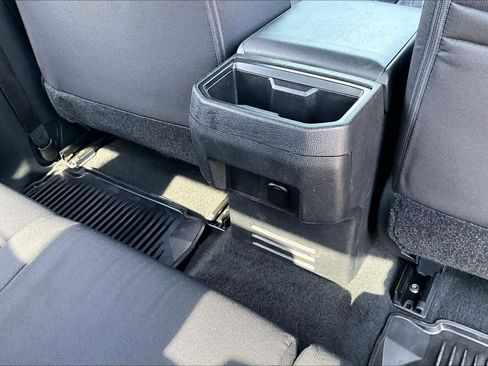 Used 2025 Toyota Tacoma SR5 RWD image 10