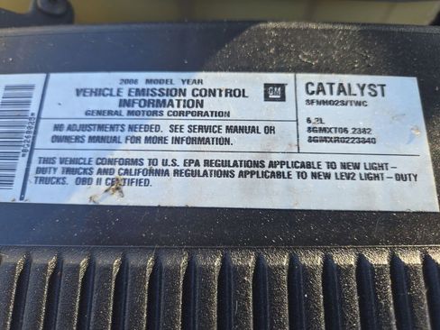 Used 2008 Cadillac Escalade EXT image 50