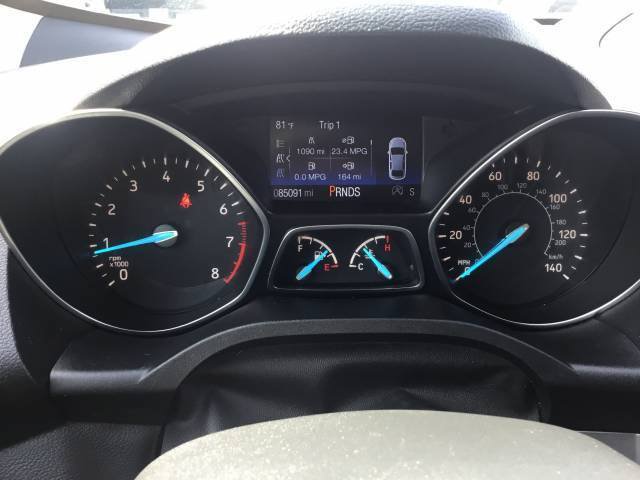 Used 2018 Ford Escape SE FWD image 15
