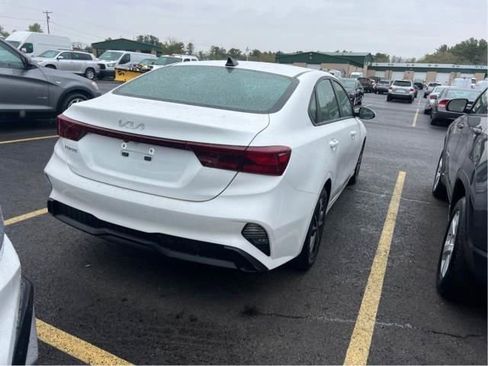 Used 2023 Kia Forte LXS FWD image 7