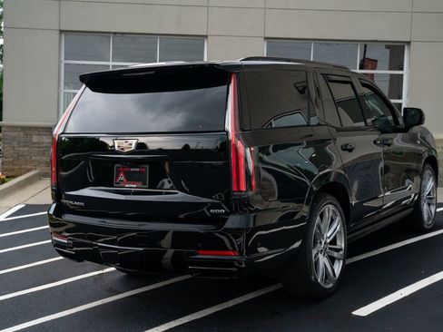 Used 2025 Cadillac Escalade Sport Platinum AWD/4WD image 12