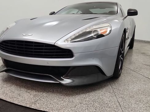 Used 2014 Aston Martin Vanquish Coupe RWD image 41