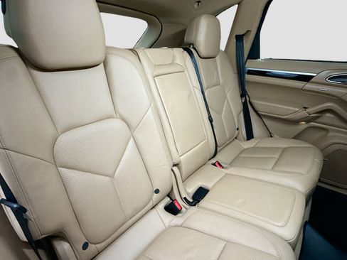 Used 2014 Porsche Cayenne Diesel image 28