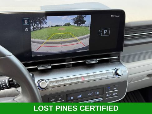 Used 2025 Hyundai Kona SEL FWD image 16