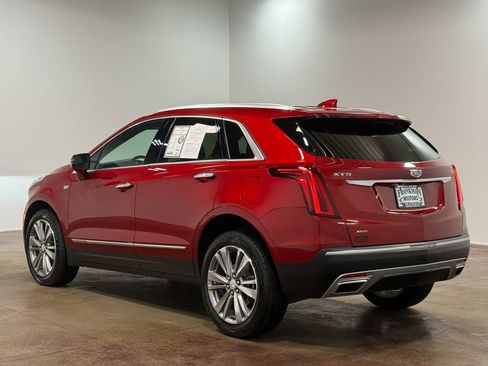 Used 2024 Cadillac XT5 Premium Luxury image 5