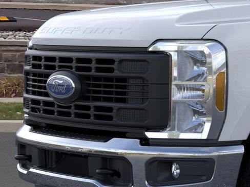 New 2026 Ford F250 XL image 16
