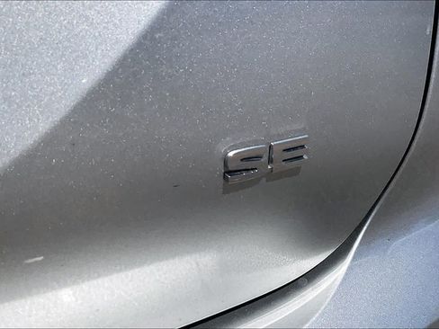Used 2024 Mitsubishi Outlander SE FWD image 10