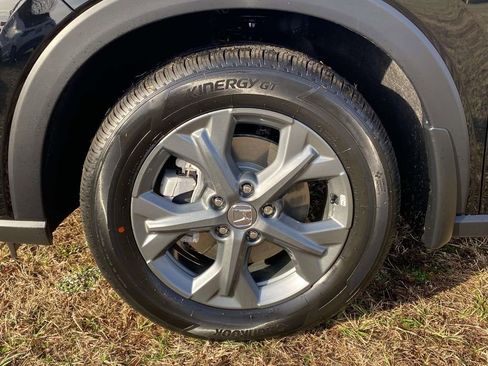 New 2026 Honda HR-V LX image 8