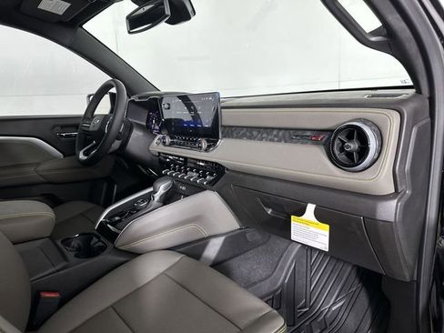 New 2026 Chevrolet Colorado ZR2 w/ Technology Package image 30