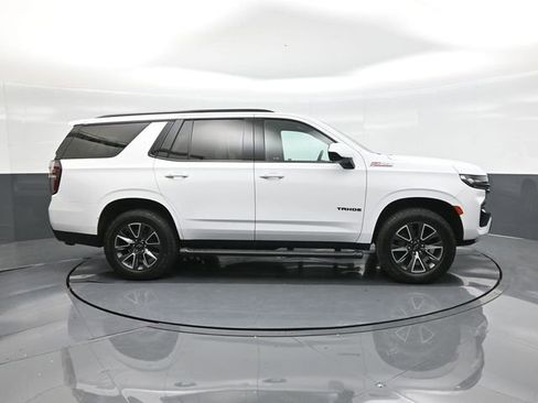 Used 2021 Chevrolet Tahoe Z71 w/ Rear Media and Nav Package image 26