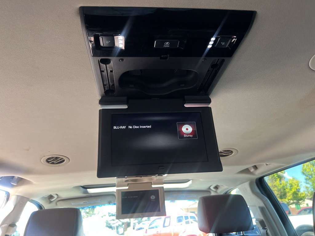 Used 2015 GMC Yukon XL Denali AWD/4WD image 15