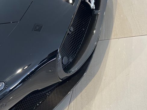 Used 2022 Maserati MC20 Coupe RWD image 3