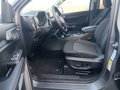 Used 2025 Ford Ranger XLT w/ Equipment Group 301A High AWD/4WD image 26