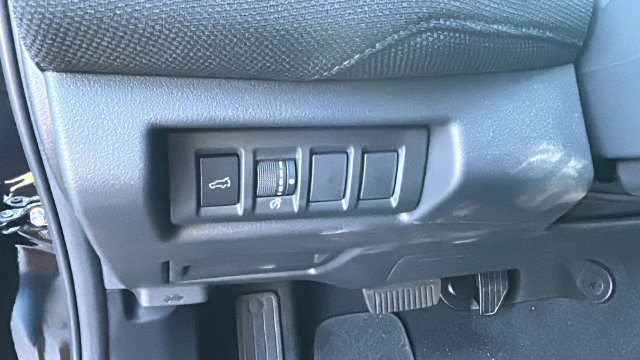 Used 2026 Subaru Outback Premium AWD/4WD image 24