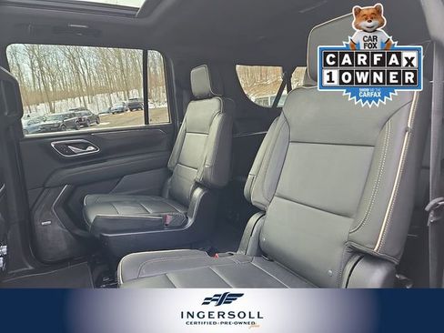 Used 2024 GMC Yukon XL SLT w/ SLT Premium Package image 14