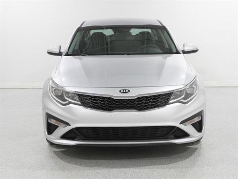 Used 2019 Kia Optima LX image 2
